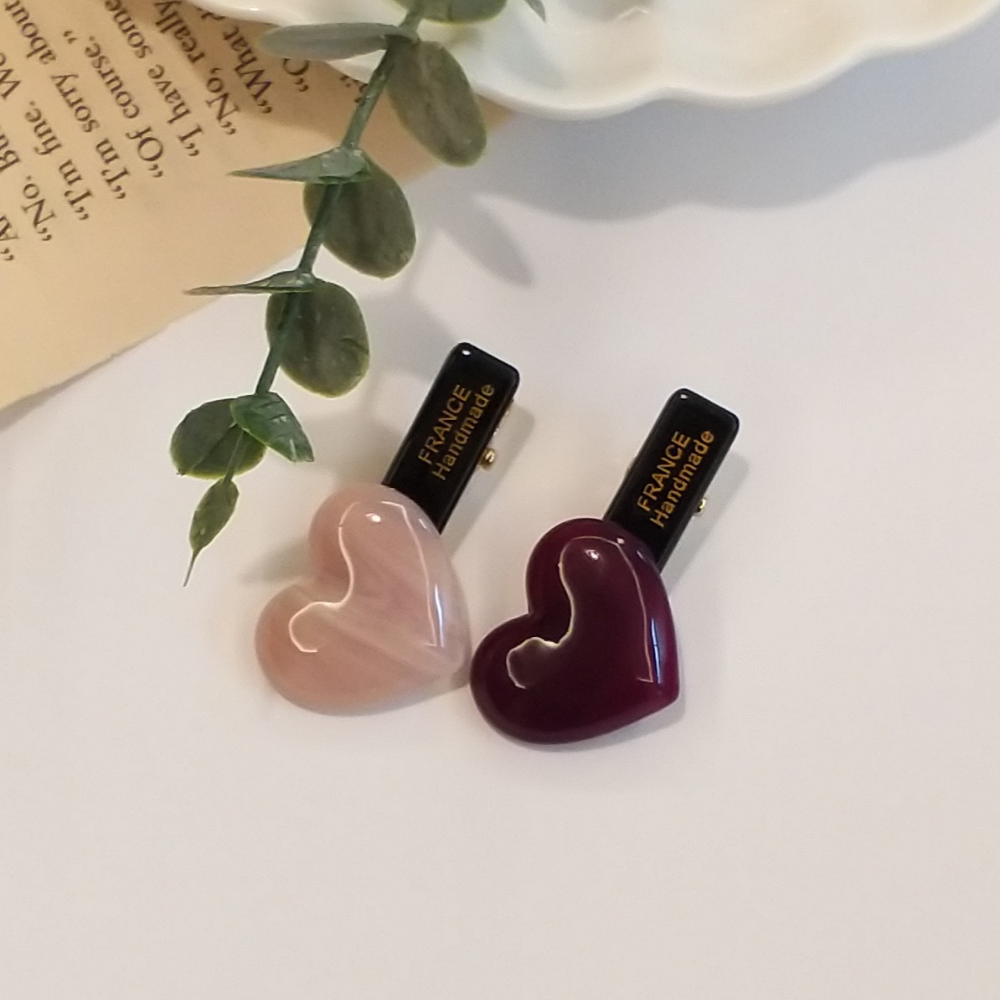 브리앙제 러블리 하트 포인트 헤어집게핀 2P 세트 9,800원