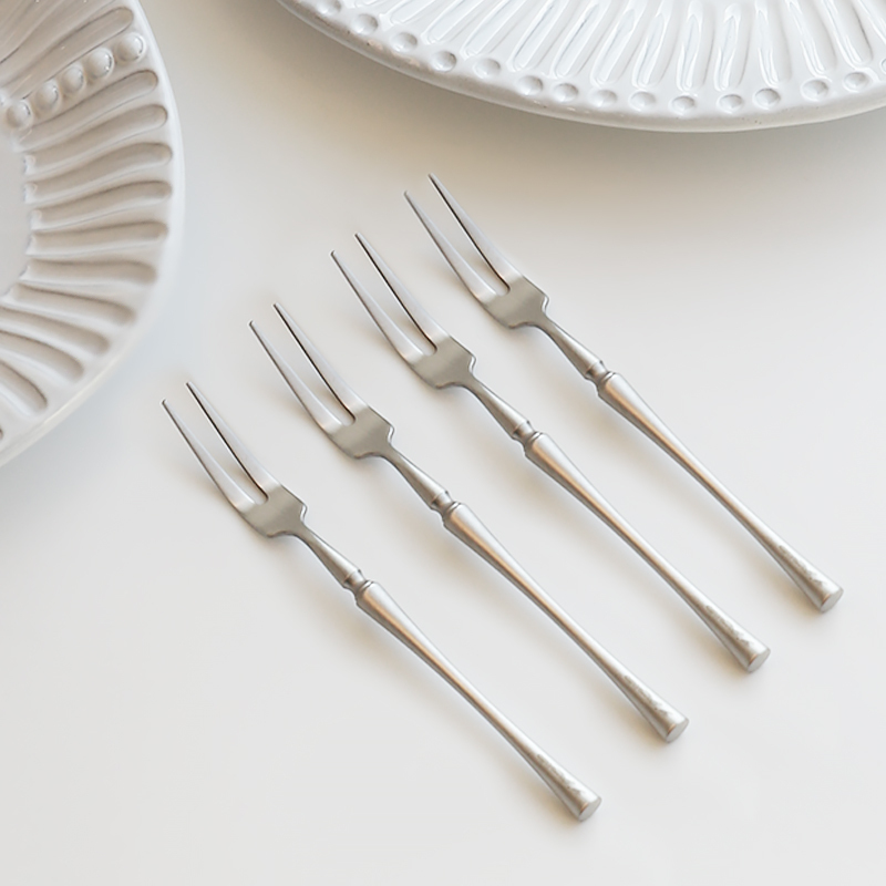 달팽이리빙 샤토 커트러리 디저트 티포크 4P, 4개, 단품 12,480원