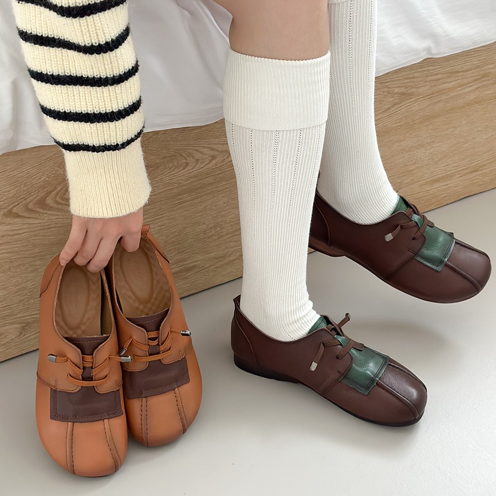 슈리오 여성 소가죽 고무 밴딩 발편한 가죽 단화 2cm 52,900원