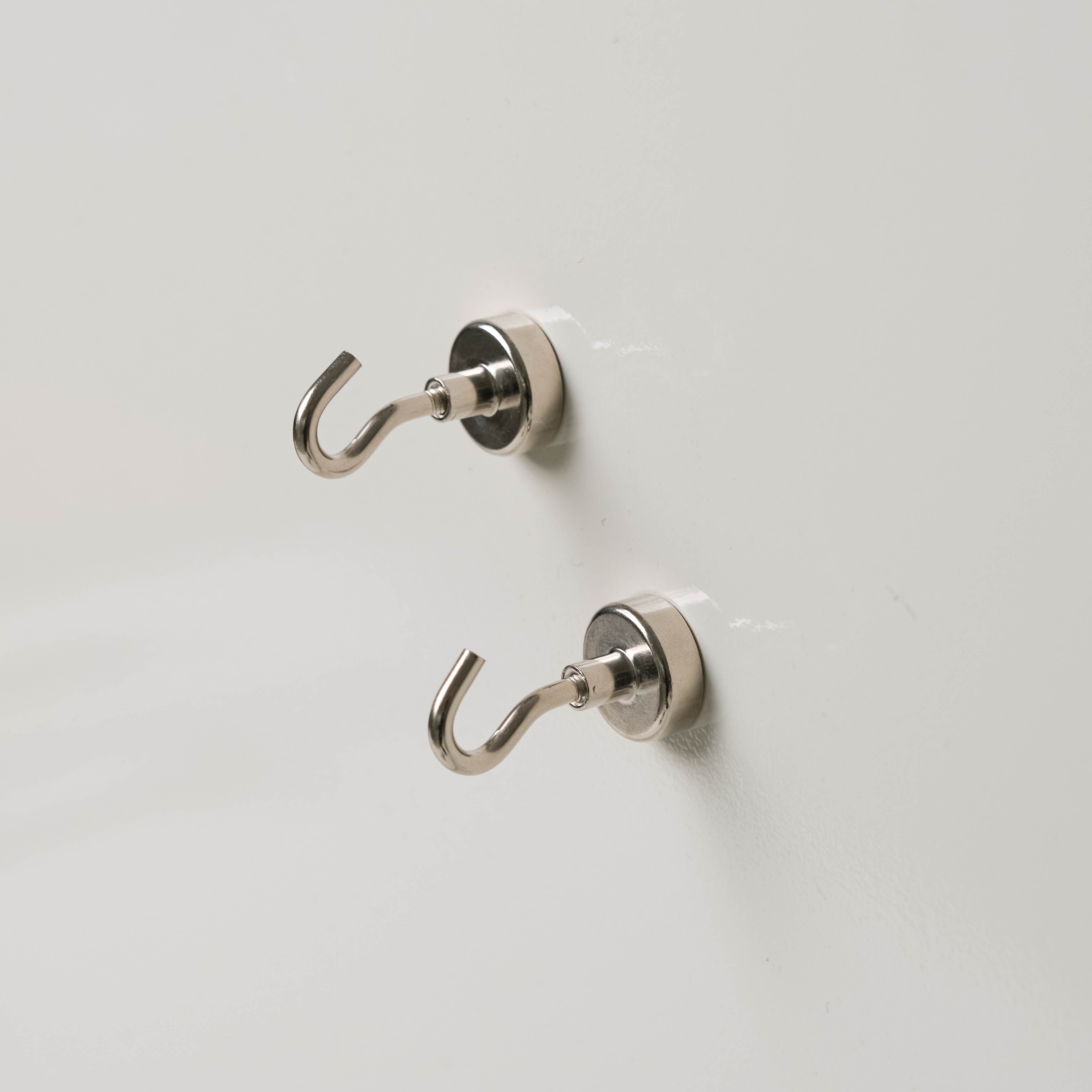 바나코 이지 클램프 데스크 파티션 호환 마그네틱 후크, 실버, 2개 4,000원