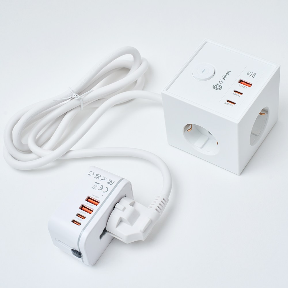 오지렌 여행용 고속충전 멀티탭 멀티어댑터 32,900원