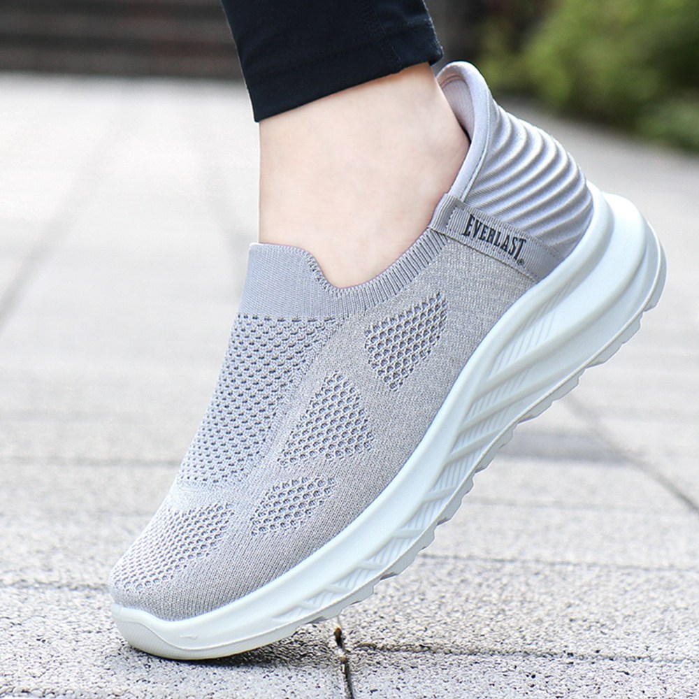 에버라스트 여성 남성 운동화 경량 스니커즈 라미케이카 29,800원