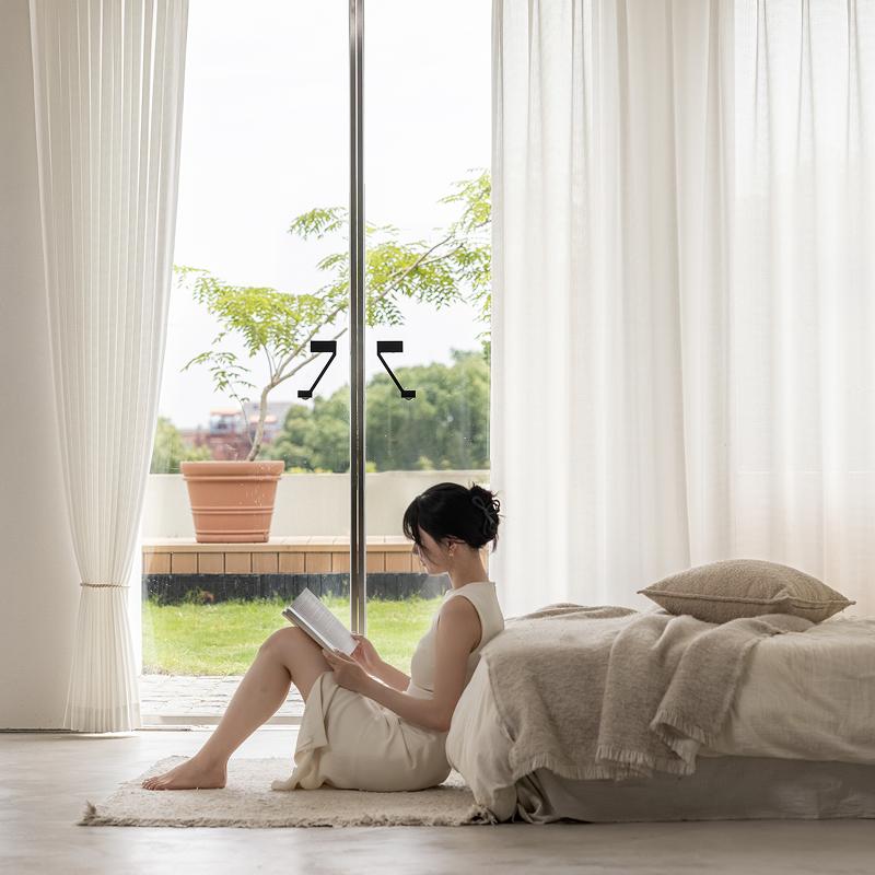 홈키안 완벽 비침없는 차르르 쉬폰 거실 속커튼 31,900원