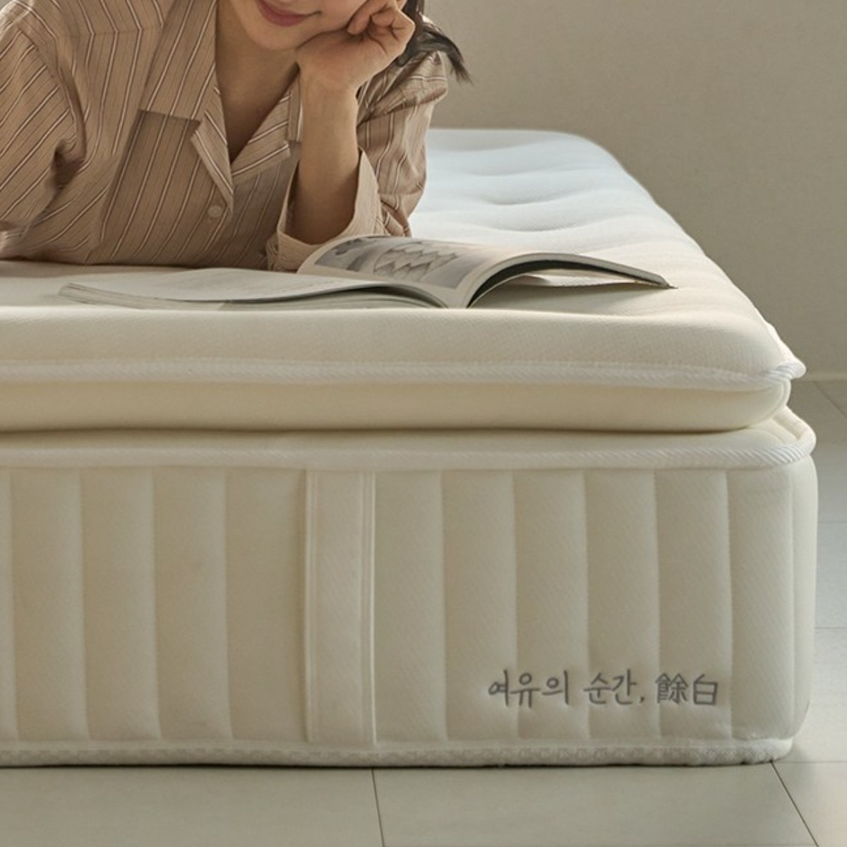 [쿠팡방문설치]여백 필로우탑 탄탄한 스프링 매트리스 300,160원