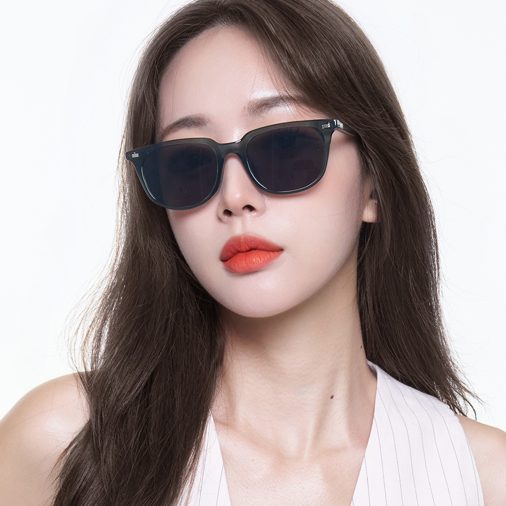 누엘레맨 누엘레멘 사각 슬림 자외선 차단 여행 패션 선글라스 29,900원