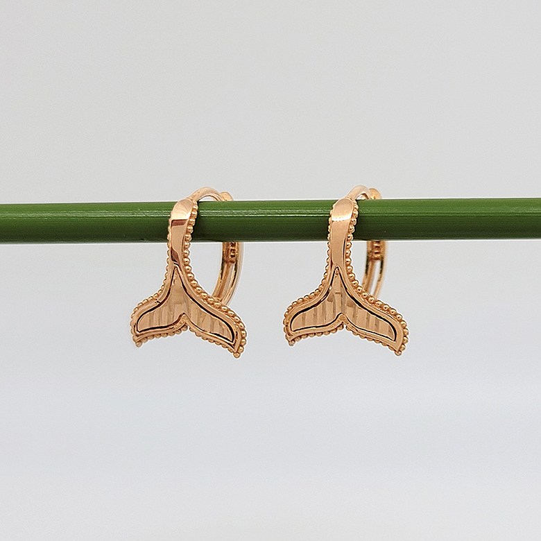 14k 18k 비비드 줄무늬 고래꼬리 링귀걸이 행운의 귀걸이 657,800원