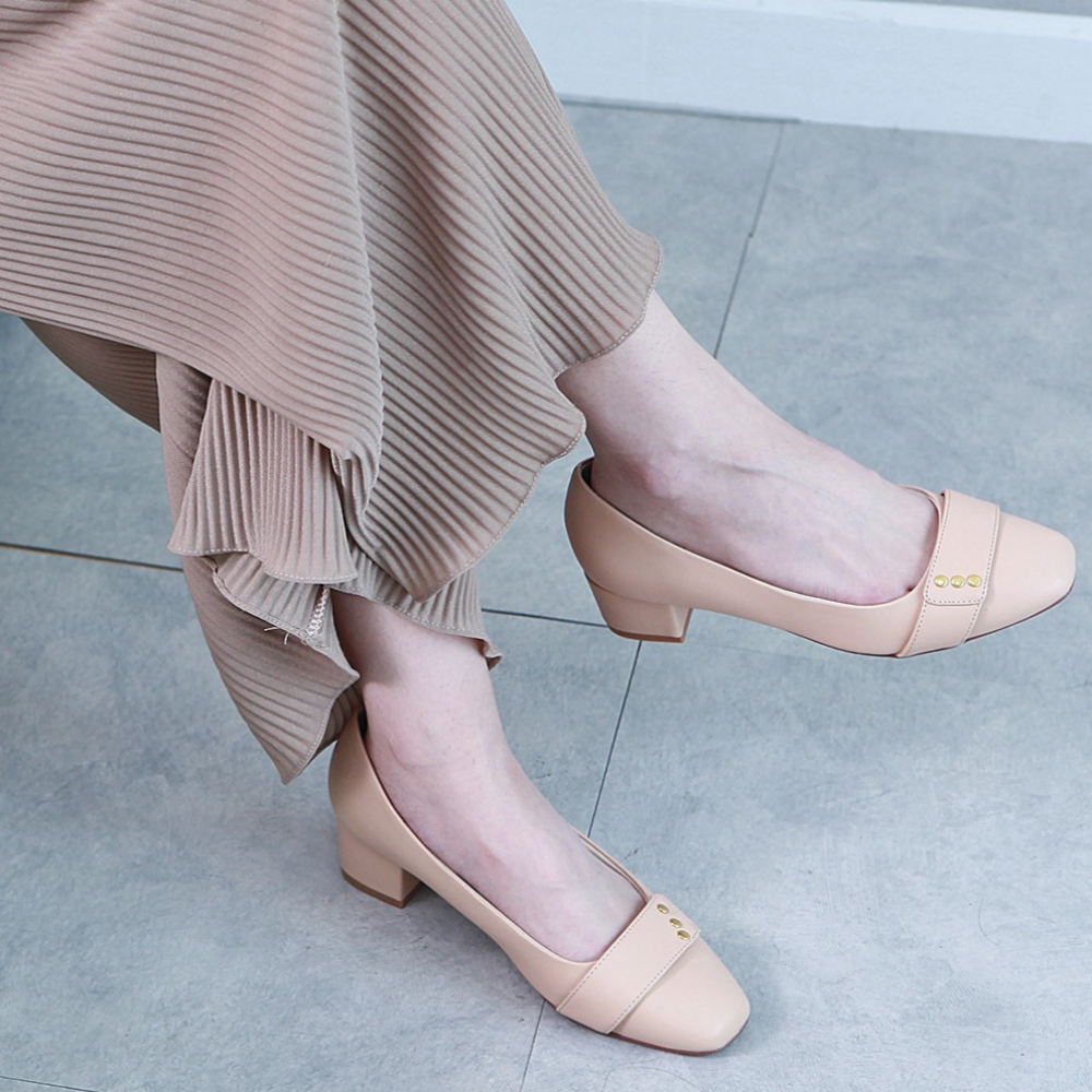 발이 전혀 안아픈 구두 GCOROI 르벤티 4cm 사각코 펌프스 구두 꼬로이 63,000원