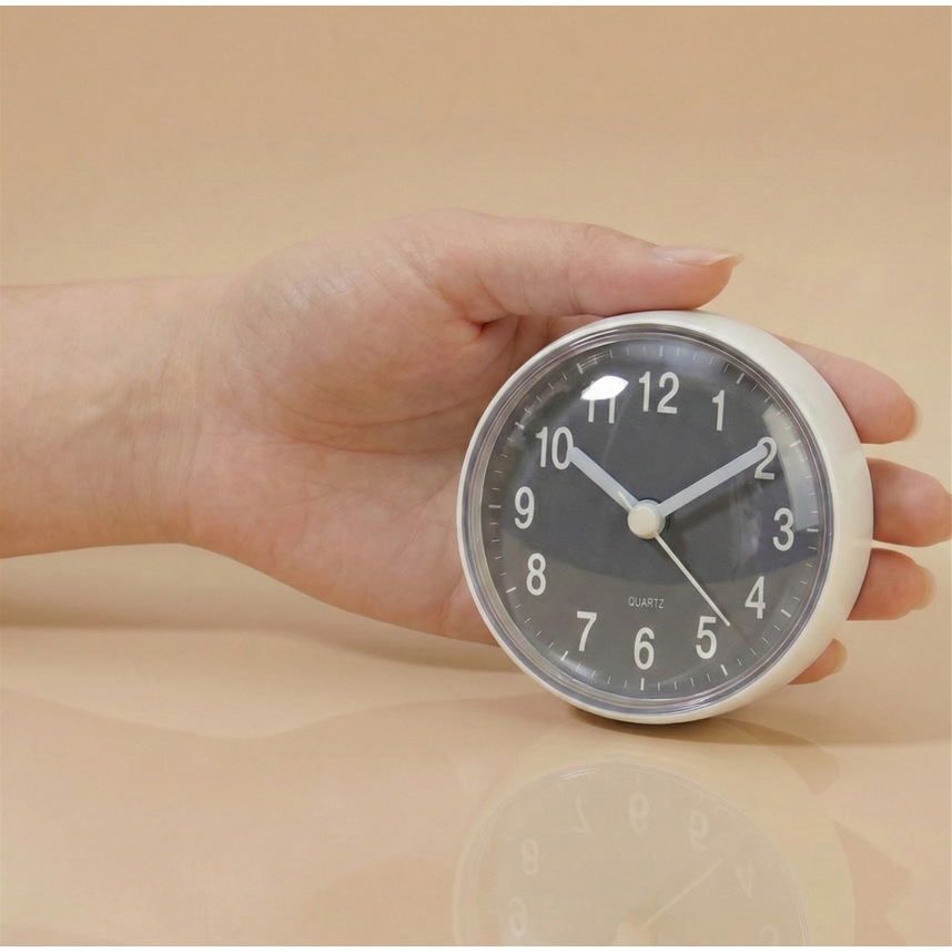 품질 좋고 가심비 뛰어난 / 욕실용 흡착식 저소음 방수 시계 / 욕실에 반드시 필요한 MUST HAVE 아이템, 그레이 9,000원