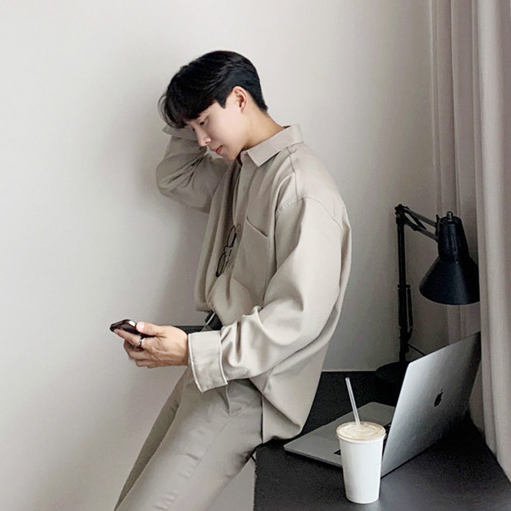 남성 모던 베이직 루즈핏 데일리 긴팔 셔츠 34,900원
