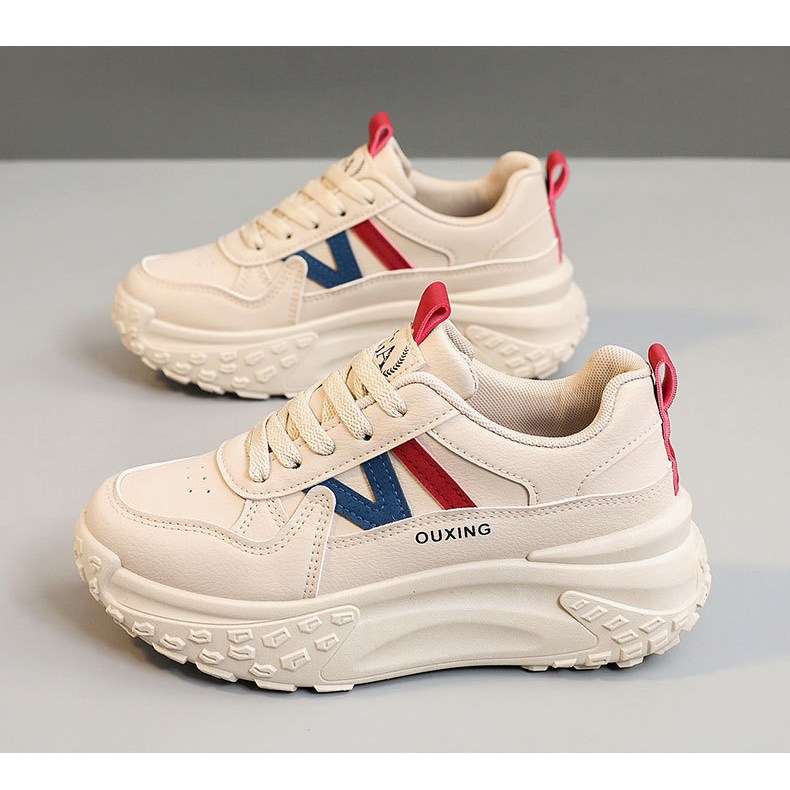 여성 패션 발편한 통굽 키높이 러닝화 운동화 스니커즈H130 18,600원