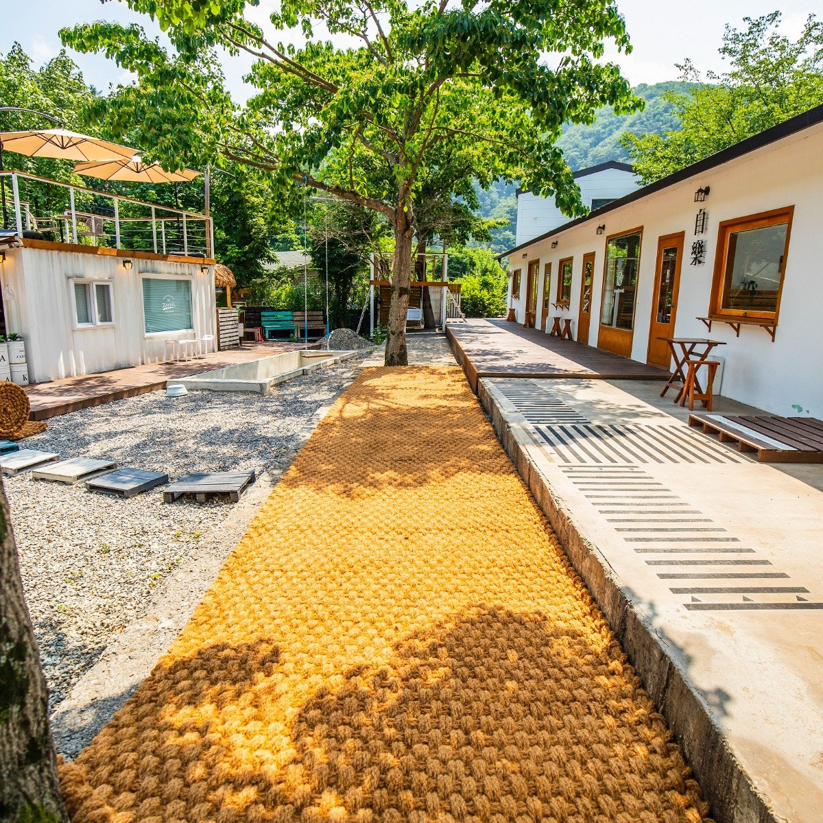 더봄 야자매트 코코매트 산책로 등산로 정원 주차장 실속있는 재단구매 [경성매트] 22,000원