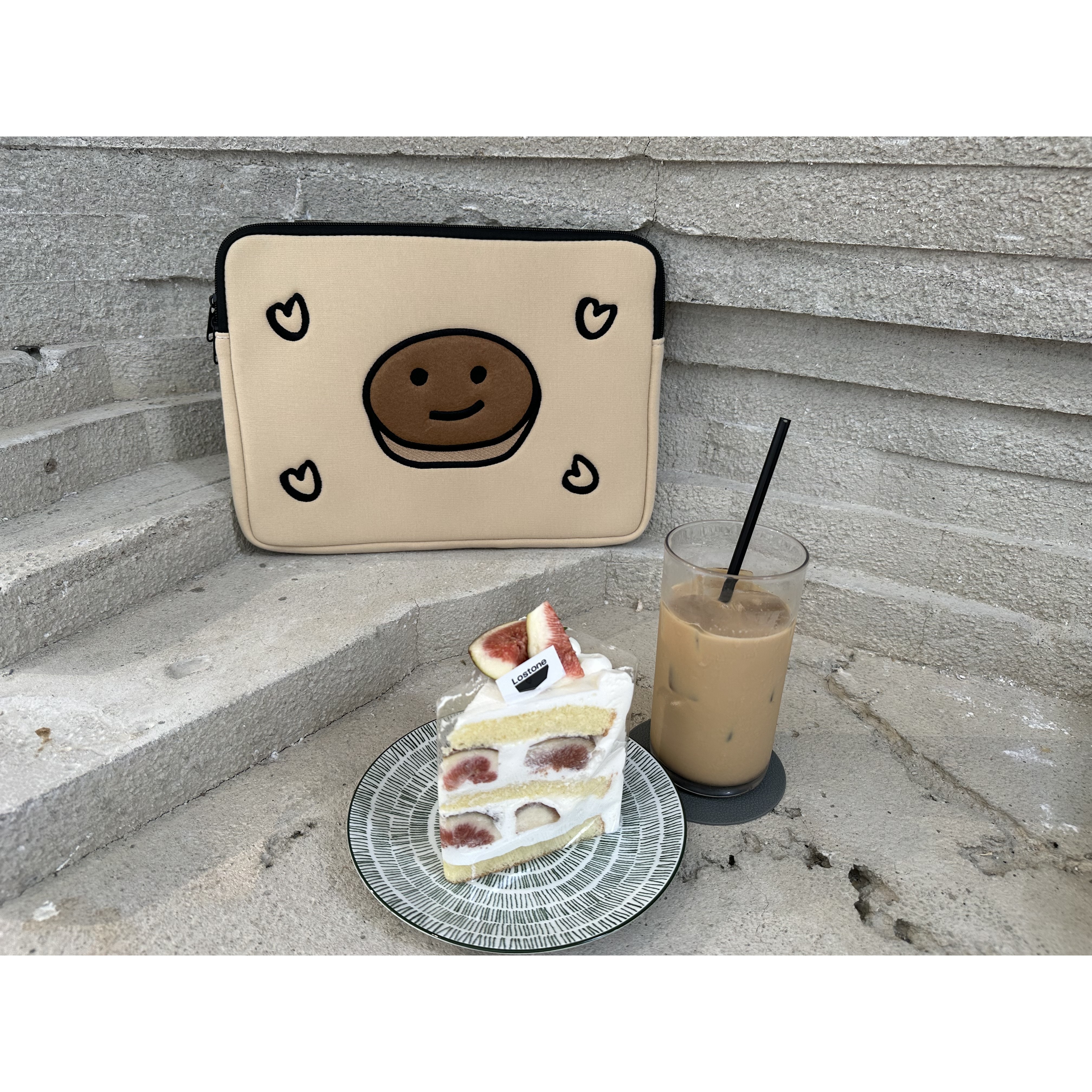 앨오앤지 댕댕냥이 캐릭터 태블릿 겸용 노트북파우치 16,800원