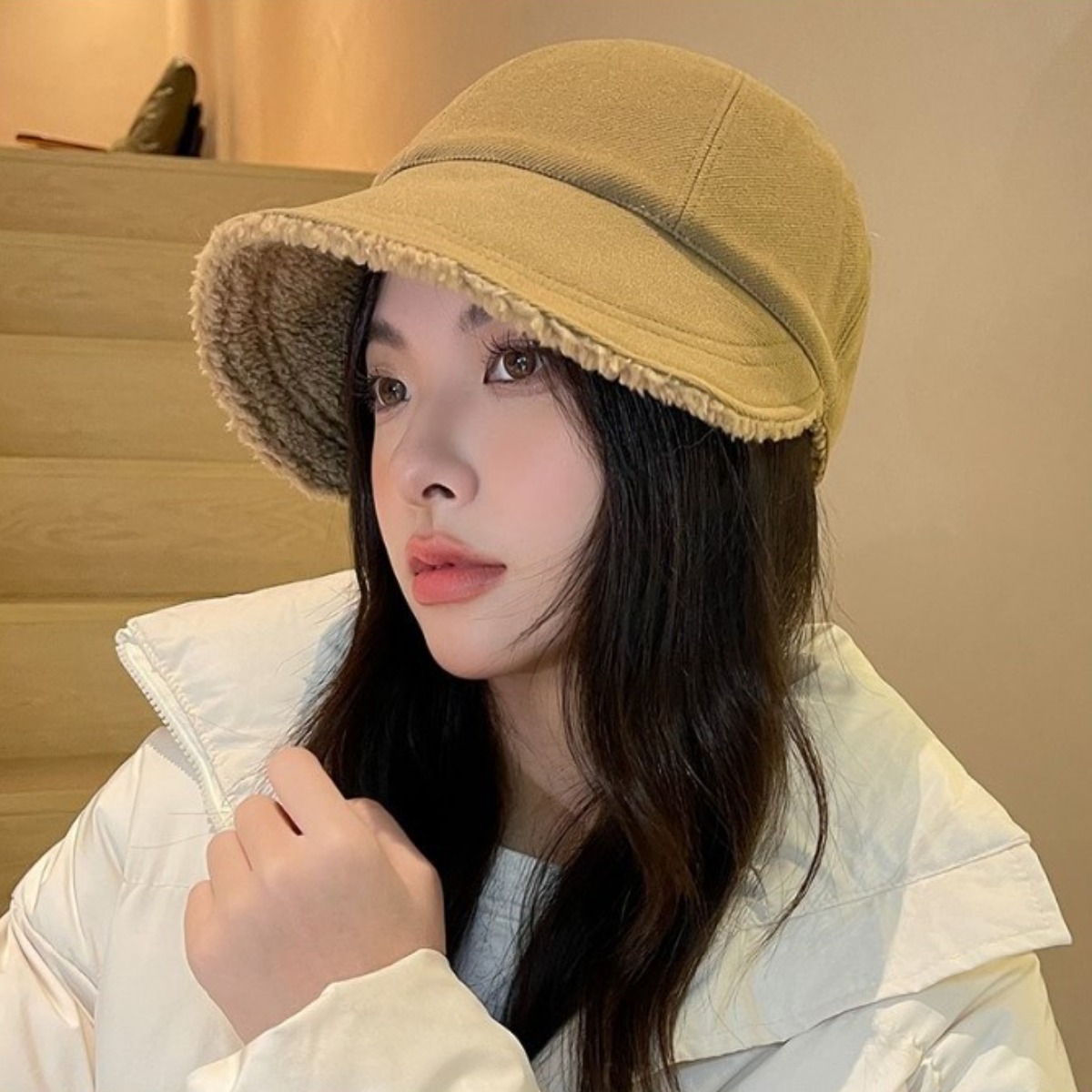 라라상점 여성 겨울 버킷햇 무스탕 스웨이드 뽀글이 벙거지 모자(3colors) 7,900원