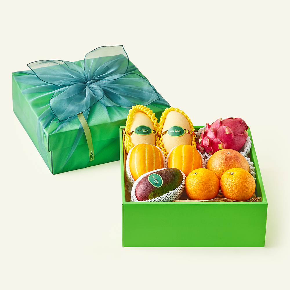 [로켓프레시] 온브릭스 과일 6종 선물세트 민트 1호 2.89kg 고급보자기 포함 62,990원