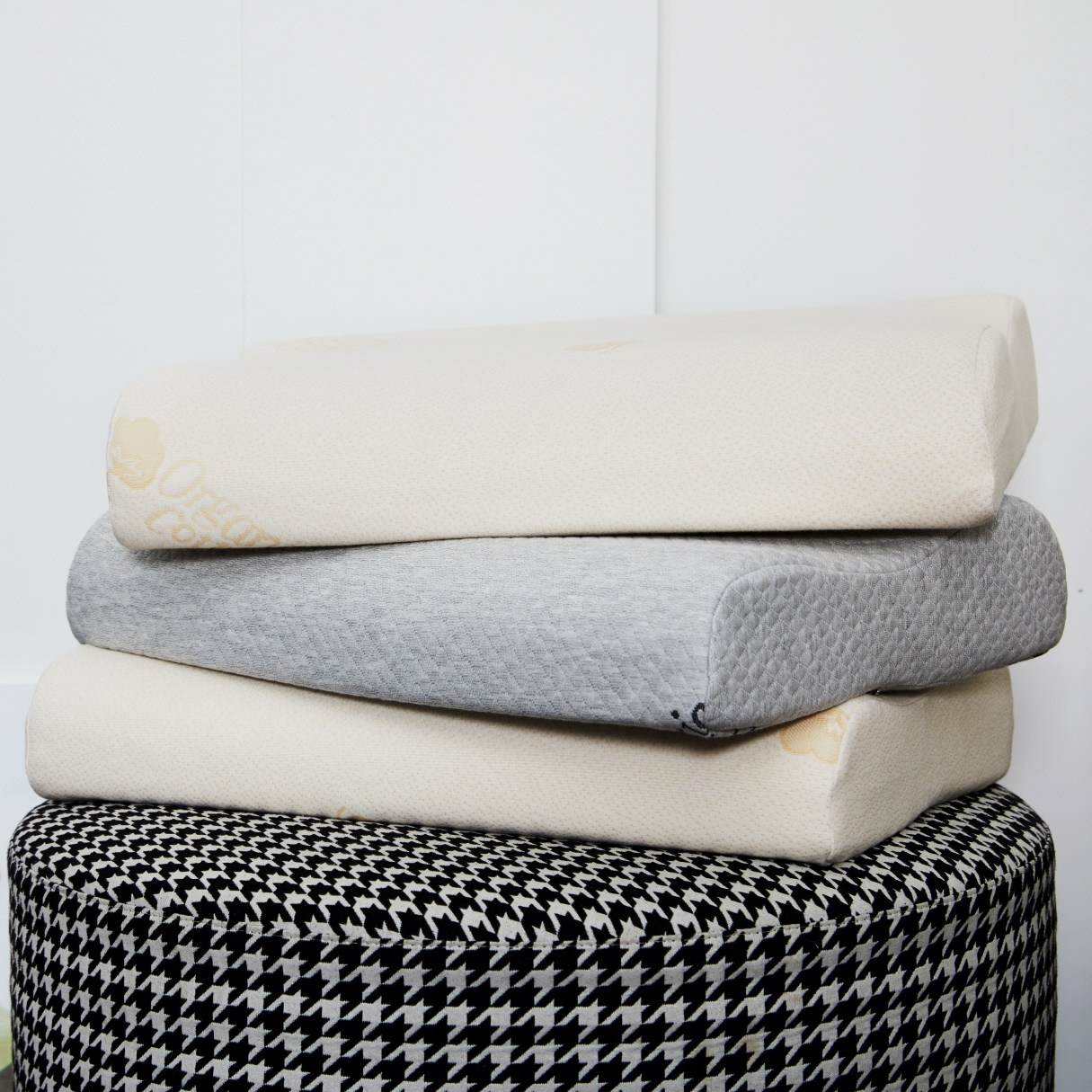 엔씨엘 겉커버 천연라텍스 굴곡형 베개 겉커버, 현재가 12,000원