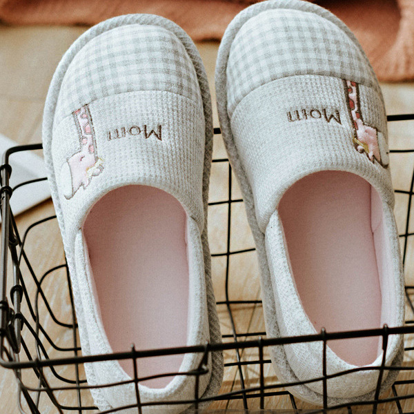 홈앨리스 기린쿠션 덧신, giraffe, 지라프, 층간소음방지, 어린이집 선생님 덧신실내화, 거실화 12,980원