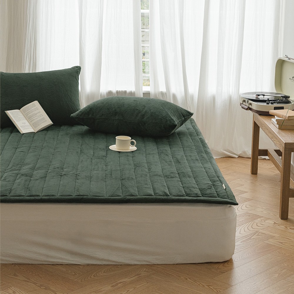 스테이 코지 장모 극세사 고정밴딩 침대패드, 현재가 55,920원