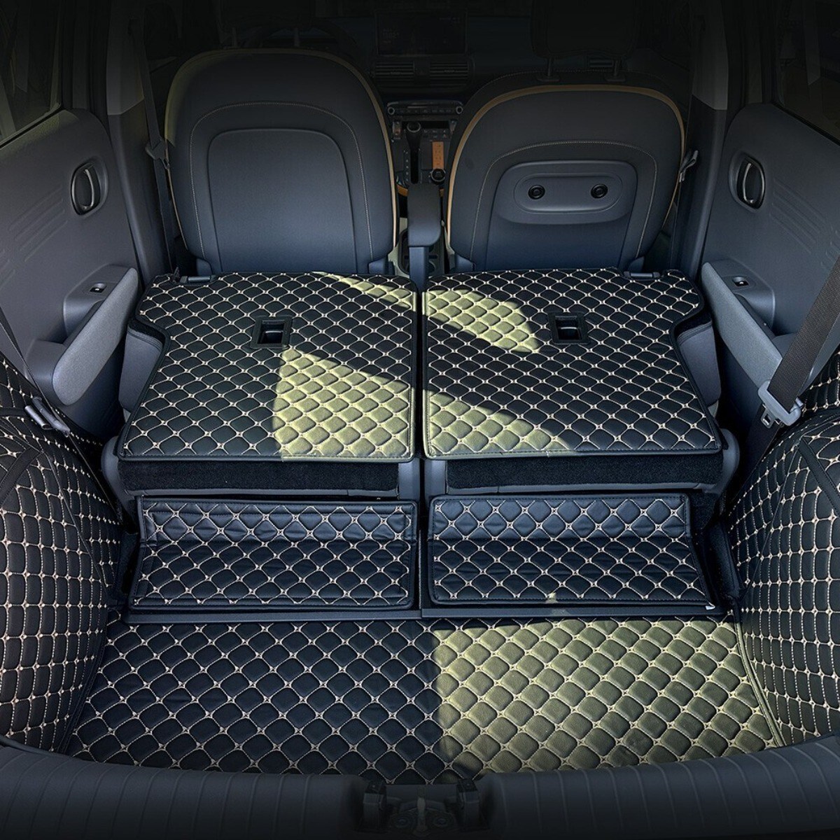 더뉴 캐스퍼 가솔린 컨셉토 3D 가죽 퀼팅 풀커버 트렁크 매트 풀세트 (캐스퍼 가솔린 호환 인스퍼레이션) 111,000원