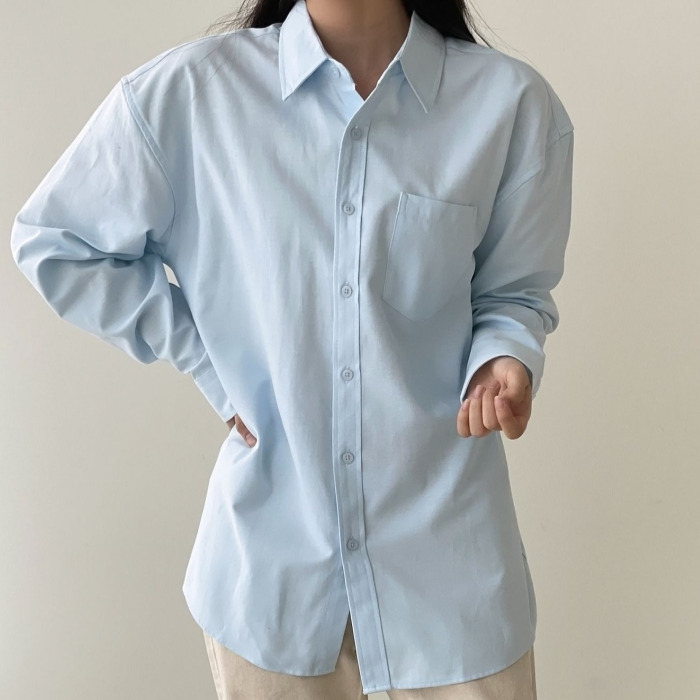 라라온 여성용 베이직 포켓 카라 심플 루즈핏 남방 셔츠 25TSP3432 27,900원