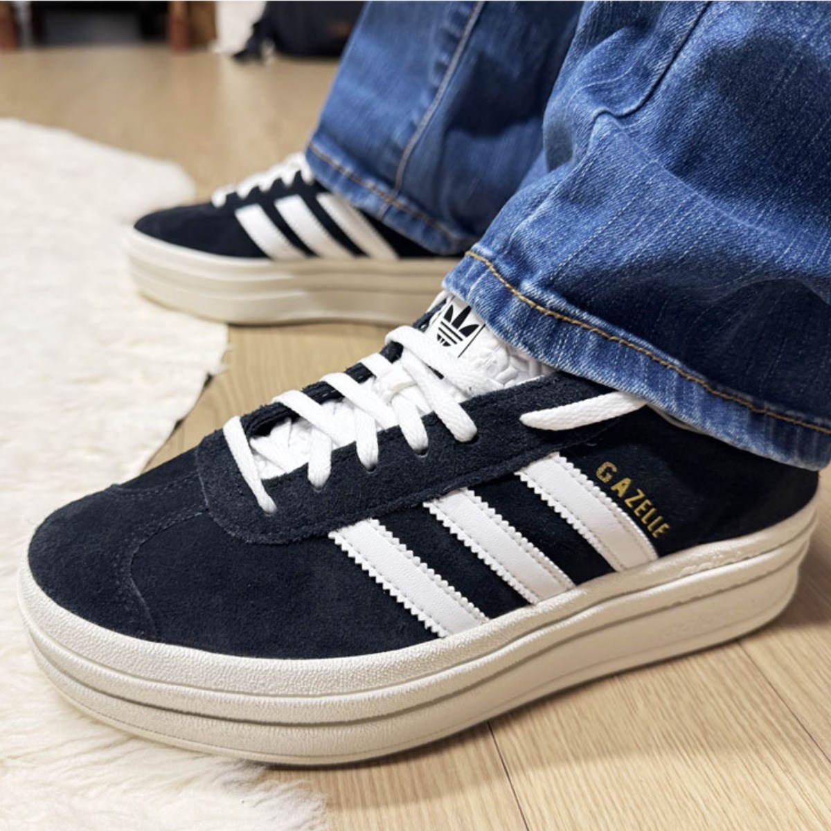 아디다스 가젤 볼드 HQ6912 여성 검정 스니커즈 클래식 운동화 코어블랙 화이트 데일리 패션 신발 79,900원