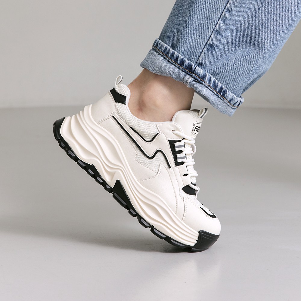 슈리오 여성 청키 통굽 패션 스니커즈 7cm 56,890원