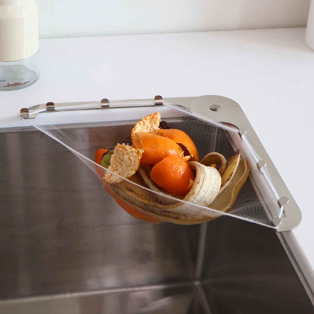이지유 (거름망포함) 무타공 싱크대 모서리 음식물쓰레기 거름망 거치대 코너 음쓰망, 실버, 1세트 13,800원