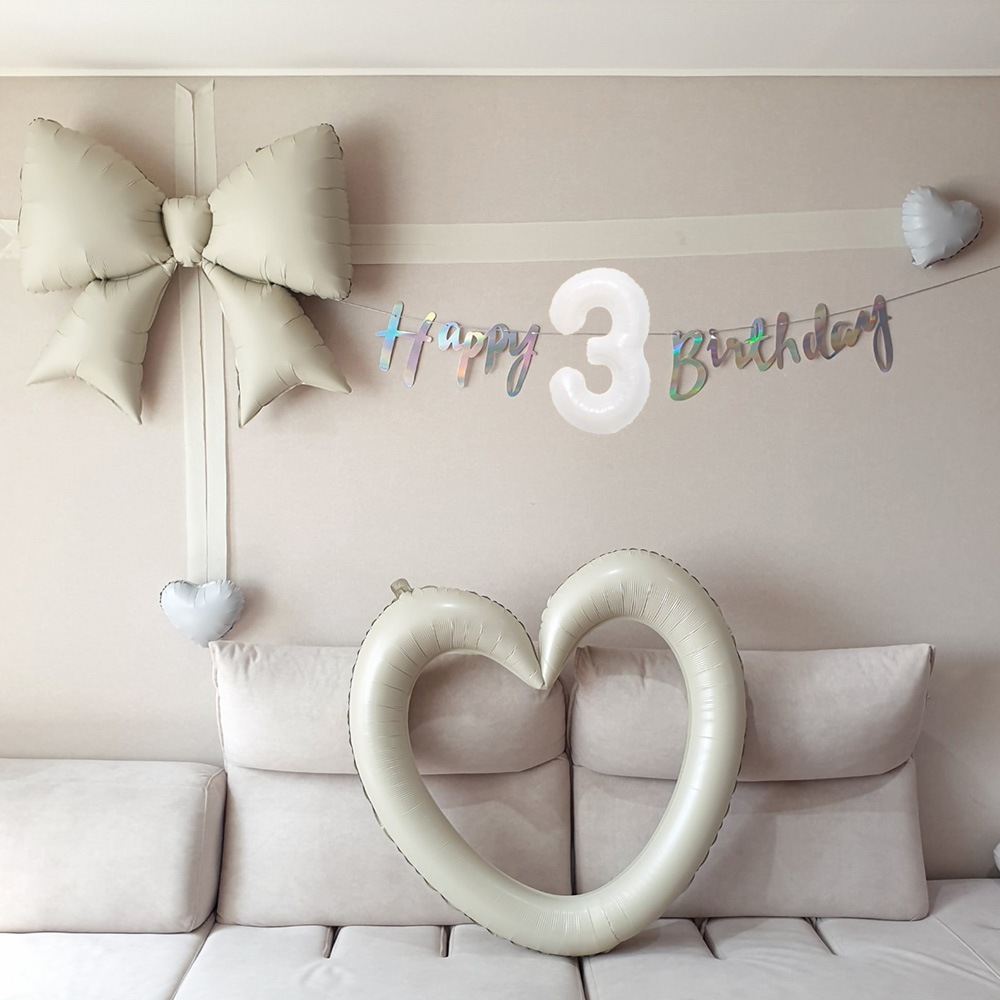 재미제이 대형 리본풍선 하트프레임 생일파티세트 선물상자컨셉 (크림) 14,900원