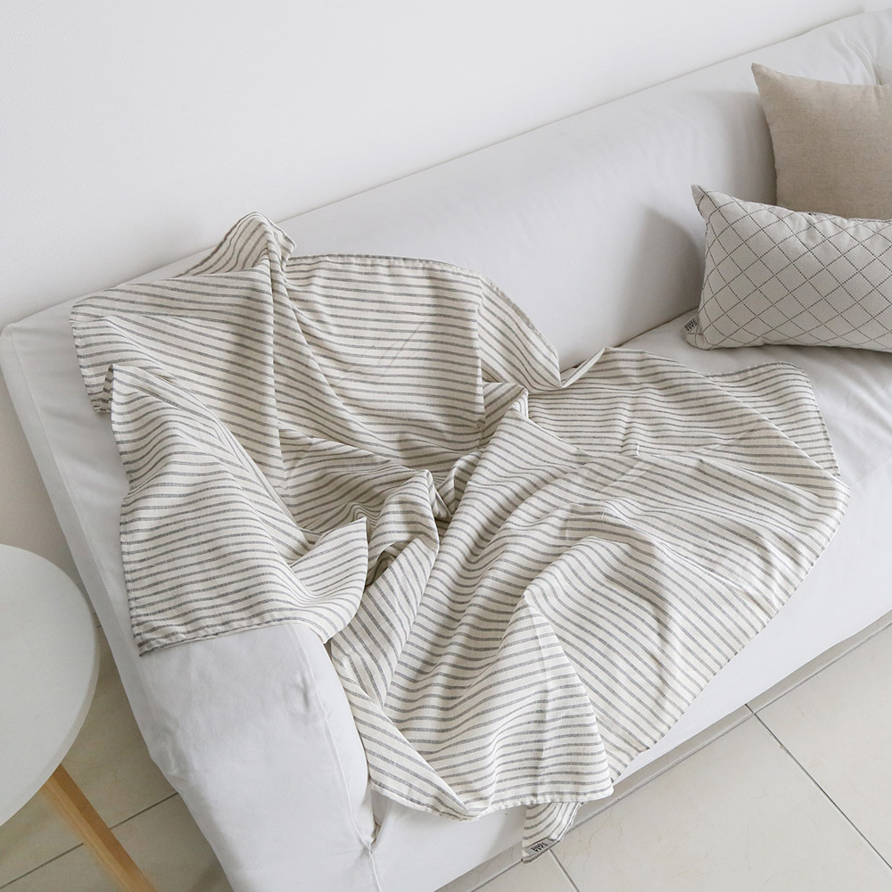 까사베르데 스트라이프 홑겹 블랭킷 + 파우치 세트 17,900원