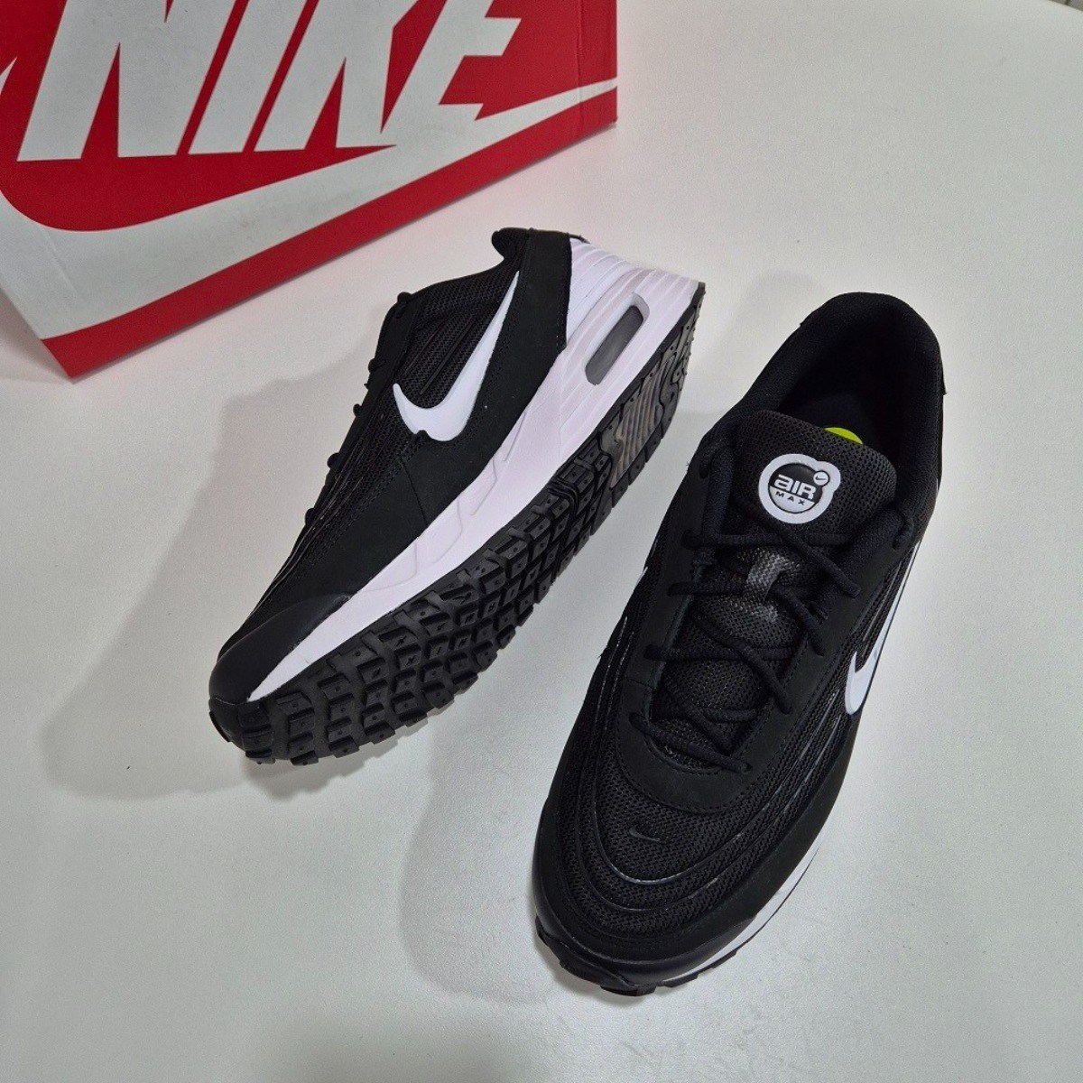 나이키 에어맥스 벌스 남성용 블랙계열 사계절용 운동화 FV1302-003 79,000원