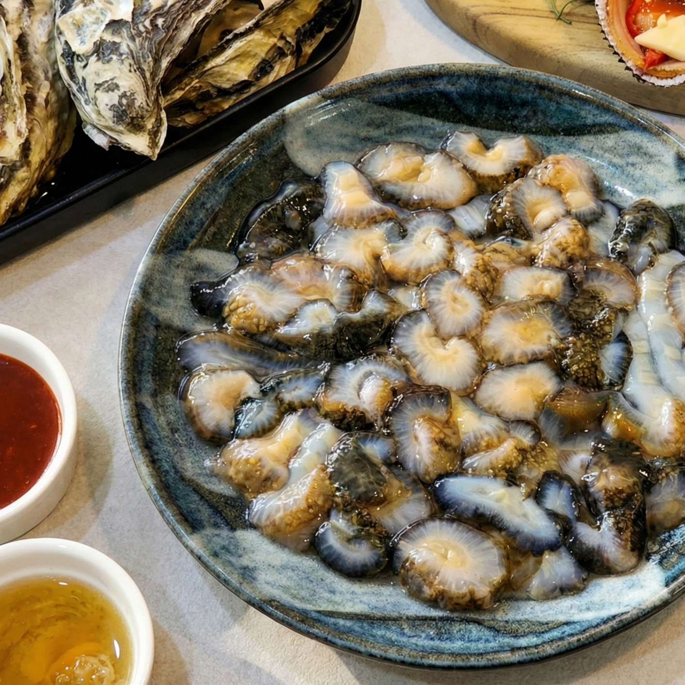 남도며느리 자연산 활 해삼 통영 산지직송 국내산, 1세트, 3kg 49,800원