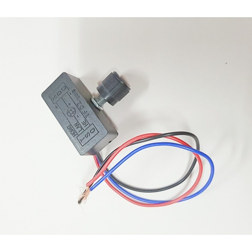 12V 농약 분무기 속도 조절기 - 노브형 PWM 컨트롤러 - 6V~24V 입력 지원 6,300원