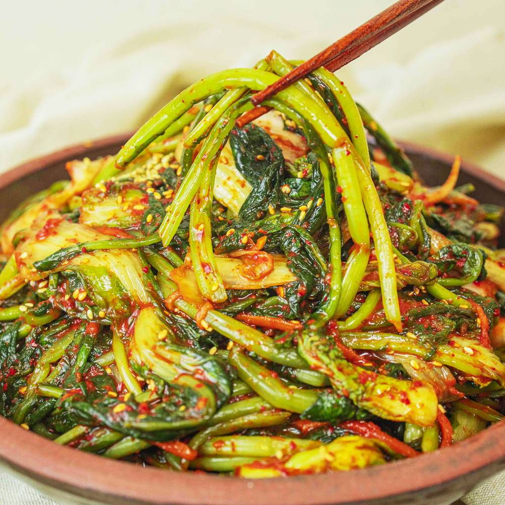 전라도 광주 김치 장인의 국산 양념 듬뿍 넣어 만든 아삭아삭 얼갈이 열무김치 12,600원