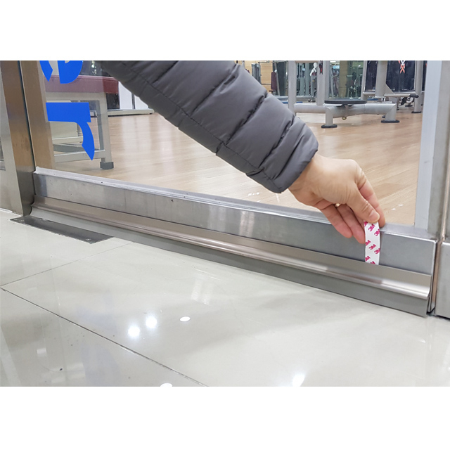 문풍지나라 재단가능 알루미늄고무 하단문풍지 출입문 상가문 틈막이 9,800원