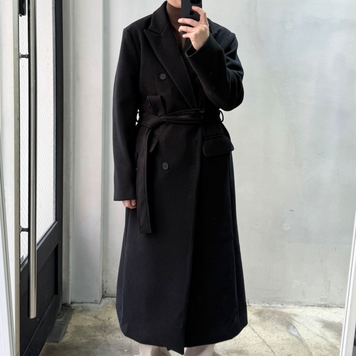 라운지21 남자 오버핏 울 로브 더블 롱 코트 99,900원