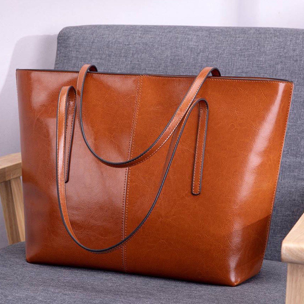 국내배송 STY1(스타1) 심플 여성 소가죽 숄더백 빅사이즈 가방 쇼퍼백 토트 크로스 고퀄리티 통가죽 30대 40대 (정품판매자 아길라 마이코디 확인필) 64,800원