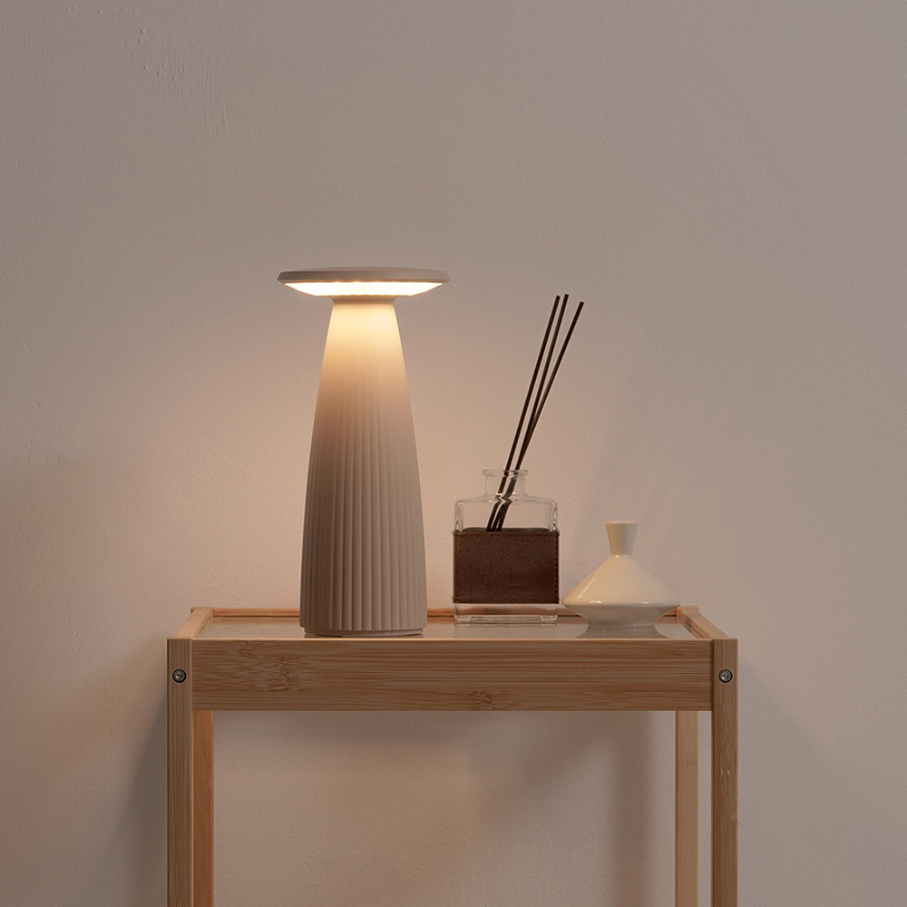 UBIQUA FLORA 유비콰 무드등 인테리어 조명 LED 충전식 포터블 테이블 램프 디밍, 시그널화이트 339101 218,000원