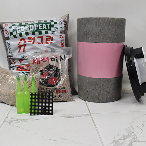 모던레시피 높은 원형 시멘트 테라조 화분 간편 분갈이 세트 / 중형 대형 실내 인테리어용 롱 실린더 디자인 세척 마사 난석 분갈이흙 서랍식 받침 포함 49,900원