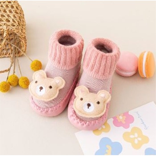 귀여움 뽀작 너무 예쁜 아기 미끄럼방지 첫 걸음마 양말 9,900원