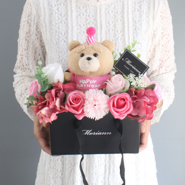 모리앤 조화 인형 19곰테드 미니고깔핑크테드 프렌치박스 + 쇼핑백 27,010원