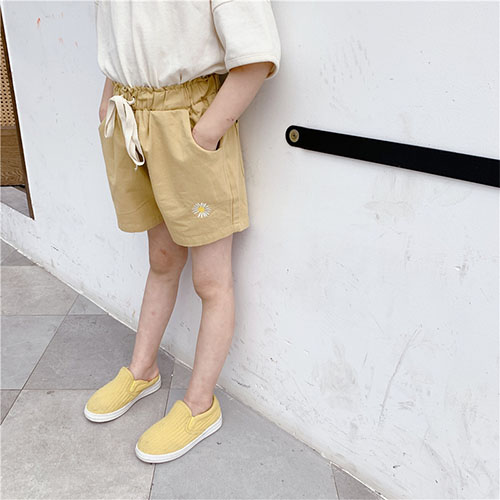 하랑이네 또또샵 유아동 자수 반바지 여아 남아 공용 팬츠 어린이 선물 키즈 면반바지 등원룩 등원복 하의 유치원 외출복 나들이복 15,900원