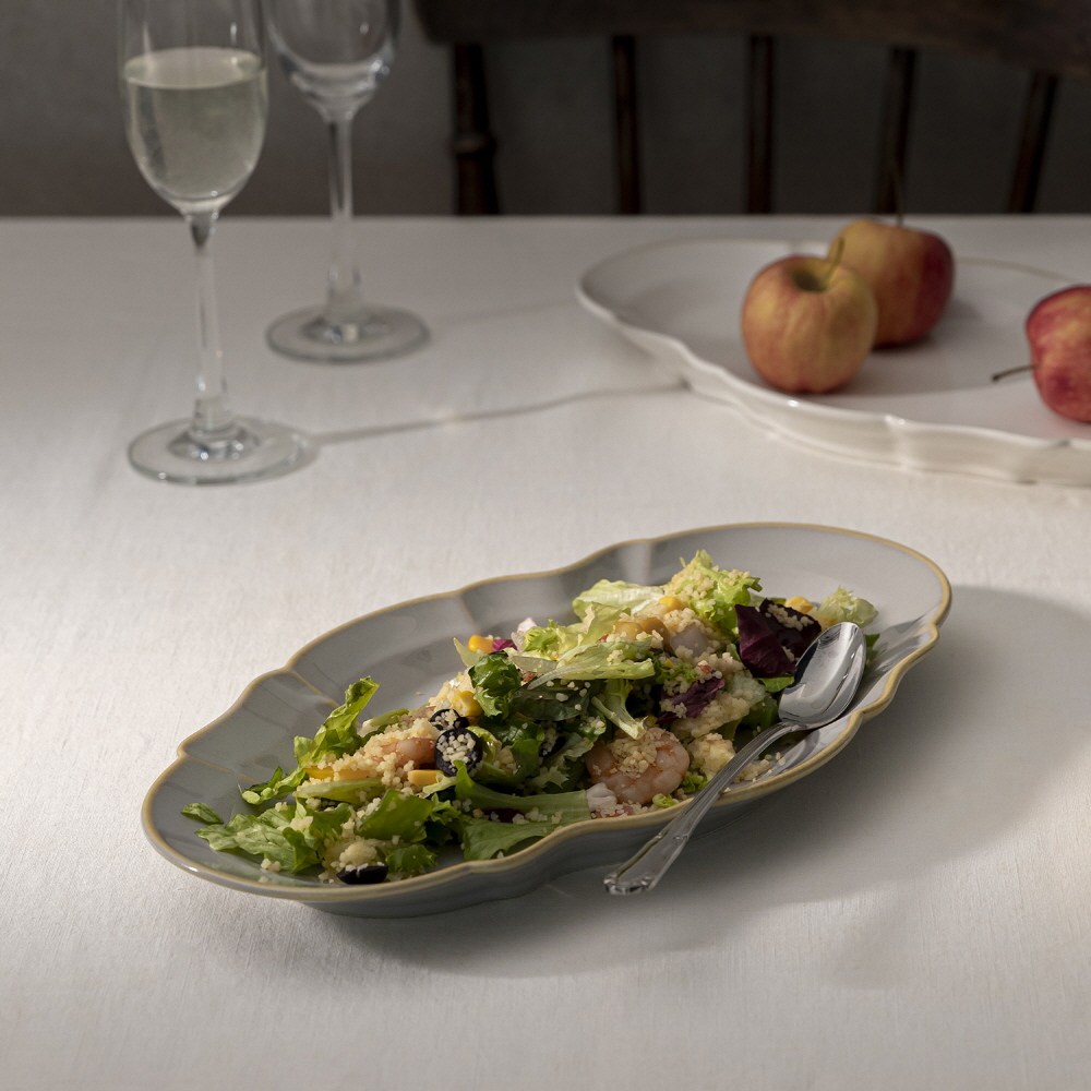 쓰임 스테이블 오벌 접시 2color 15,100원