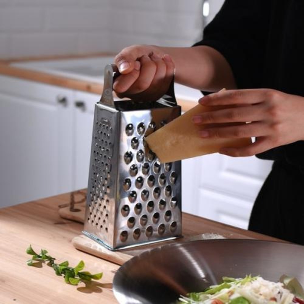 까사니 치즈그레이터 4in1 레몬제스터 치즈갈이 슬라이서 8,200원