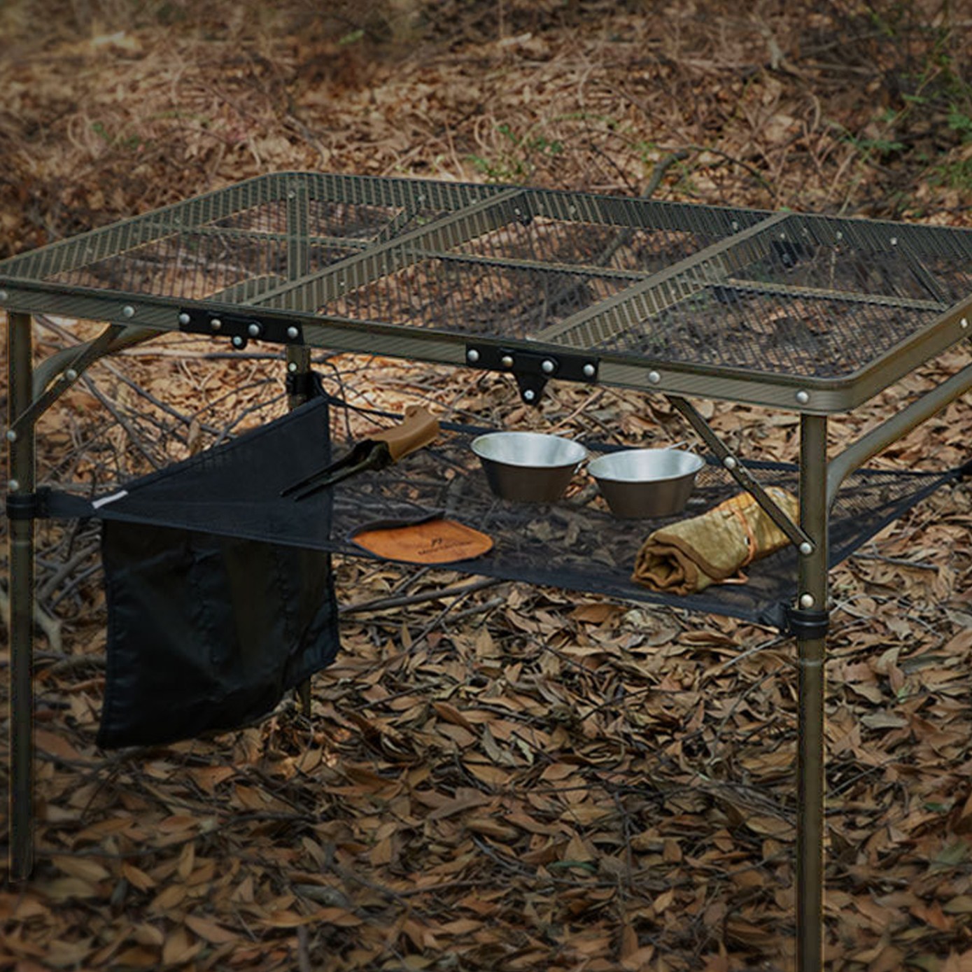 [마운틴하이커] 아이언메쉬 테이블 59,800원