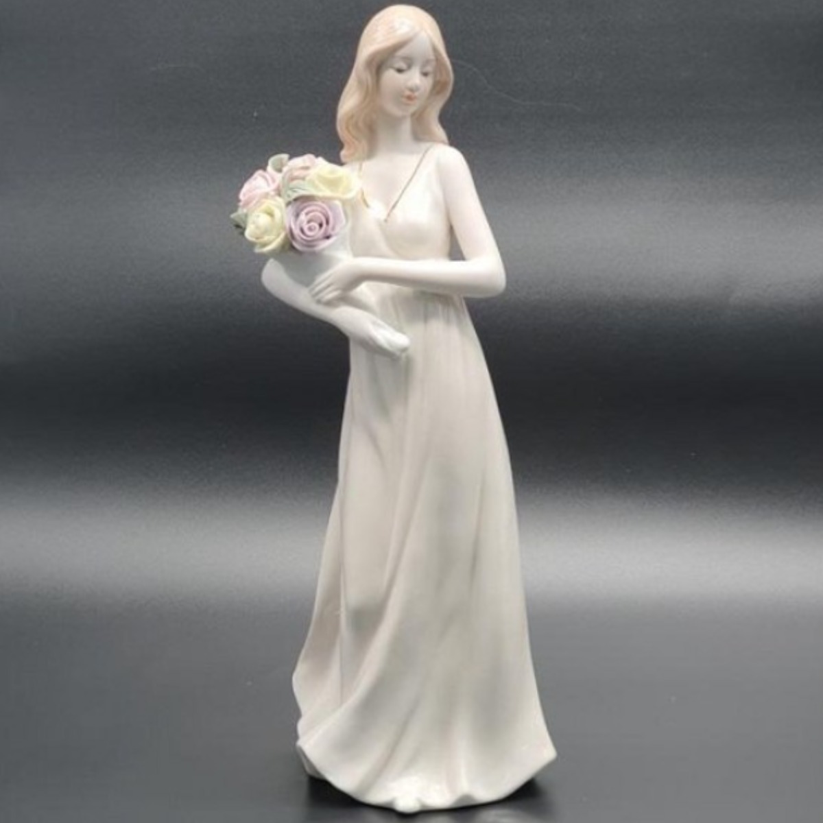 미나박스 도자기 포슬린 피겨린 야드로 스타일 장식 인형 1 95,000원