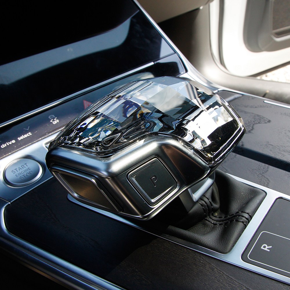 Q8 기어봉 크리스탈 커버 교체형 몰딩 2020년이후 호환 용품 92,150원