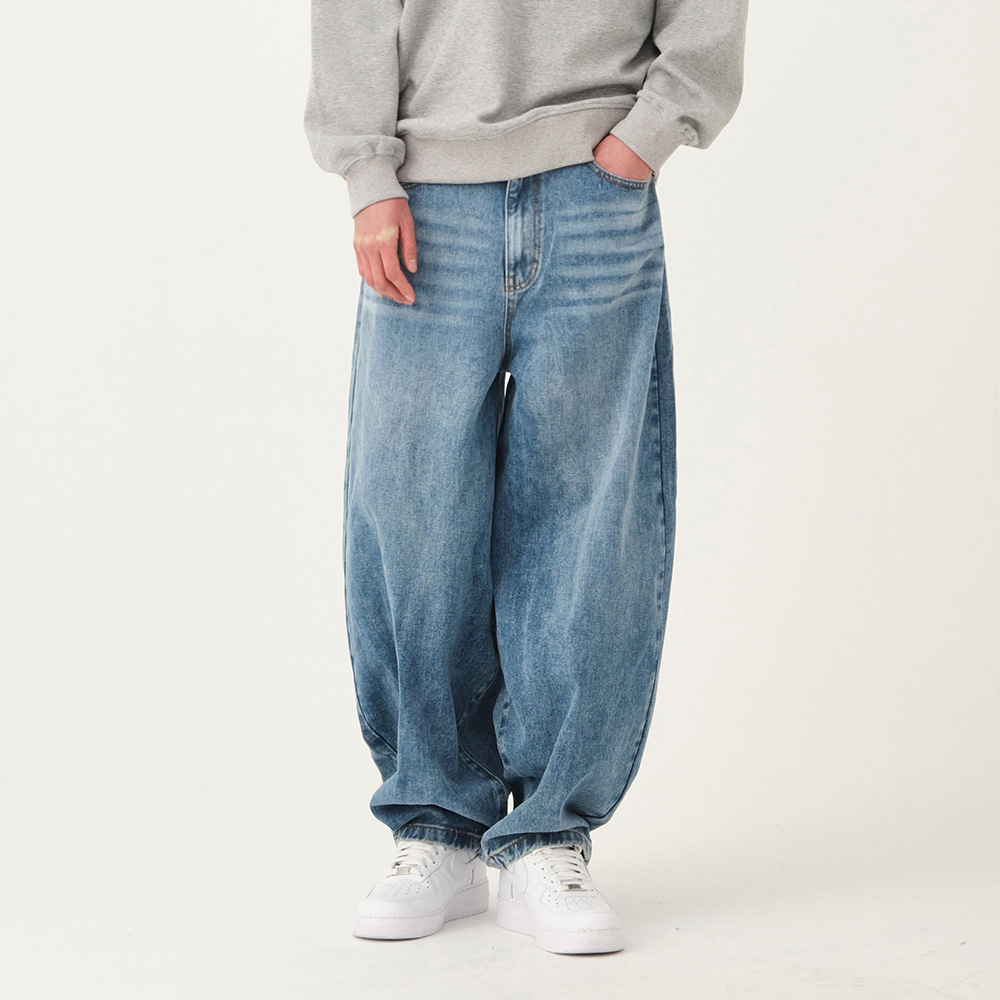 클로니아 남여공용 워싱 볼륨업 벌룬 와이드 청바지 (블루) EU7M67 45,800원