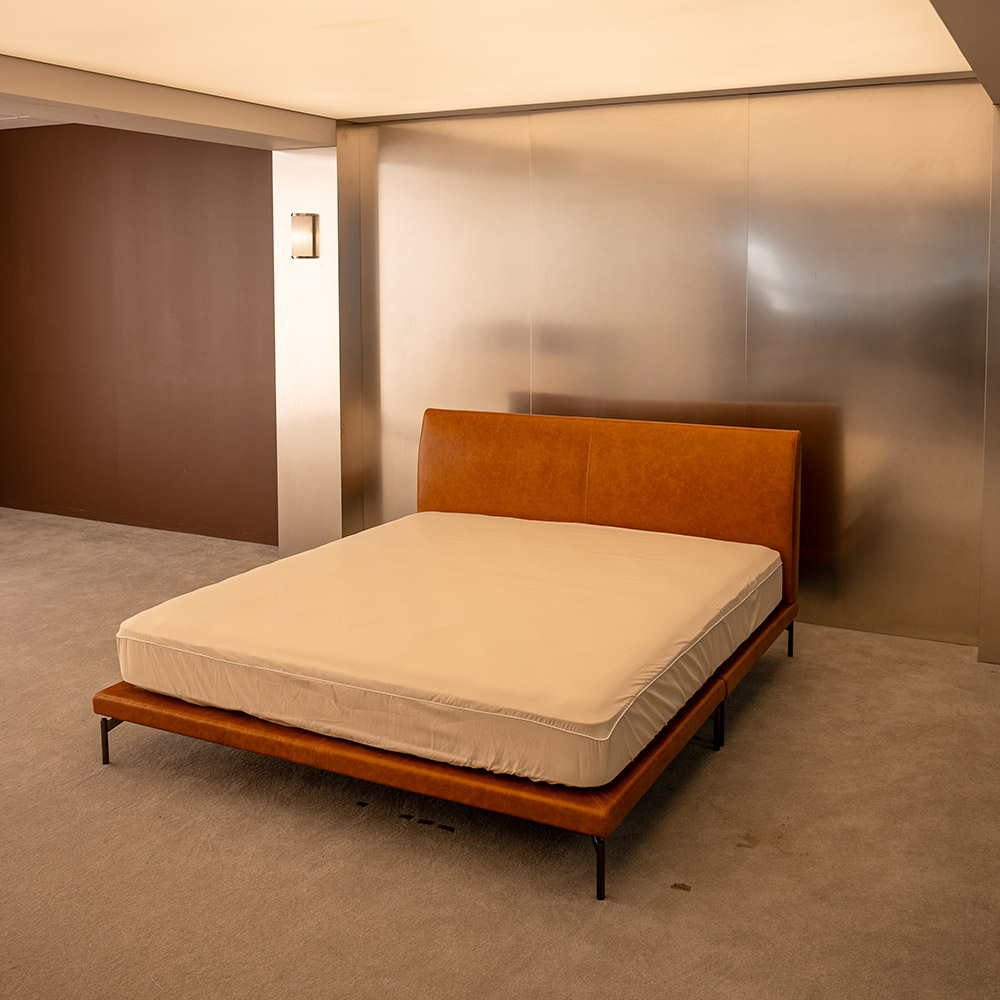 PH TECH 950 가죽 침대 프레임 추천 신혼부부 모던 저상형헤드리스로우베드저상형패밀리 맞춤사이즈 1,680,000원