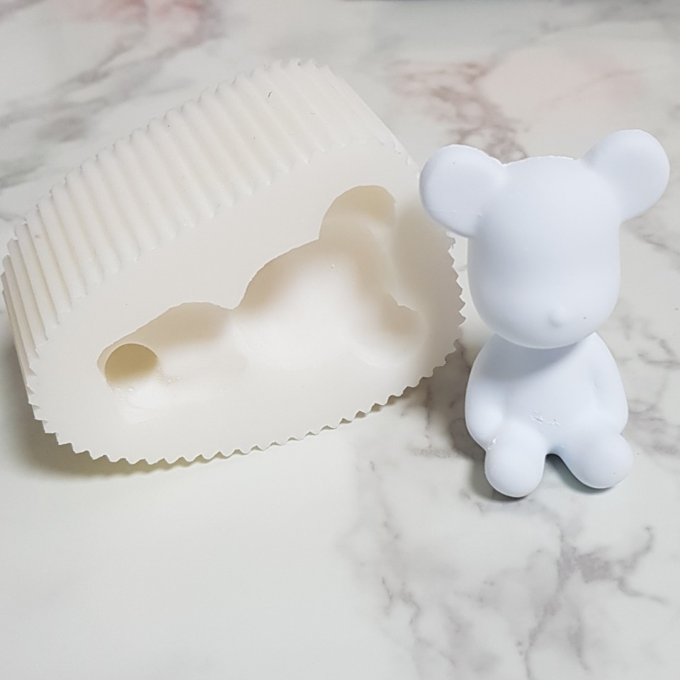 호두마루샵 석고방향제재료 수제실리콘 베어브릭2d 몰드 실리콘몰드 10,000원