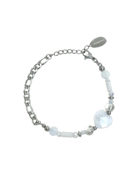 써지컬 그레이마인 milky quartz heart bracelet 22,000원