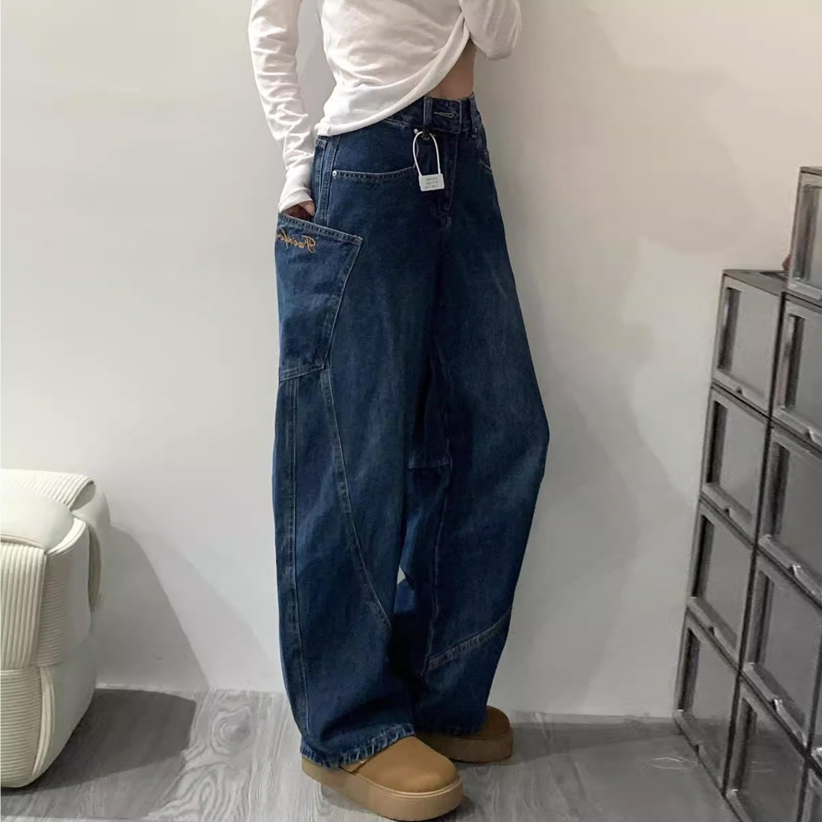 퀸앤조이 이에르 빅포켓 절개 벌룬핏 데님 팬츠 57,800원